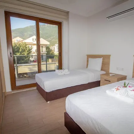 Prestij Amintas 4+1 Villa, Oezel Havuzlu, *