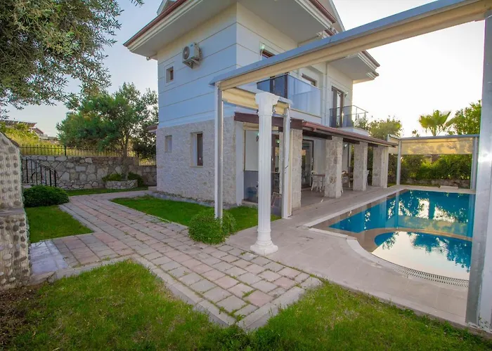 Prestij Amintas 4+1 Villa, Oezel Havuzlu, فيلة فتحية