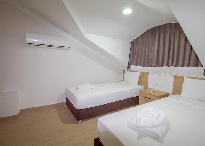 Prestij Amintas 4+1 Villa, Oezel Havuzlu, * فتحية